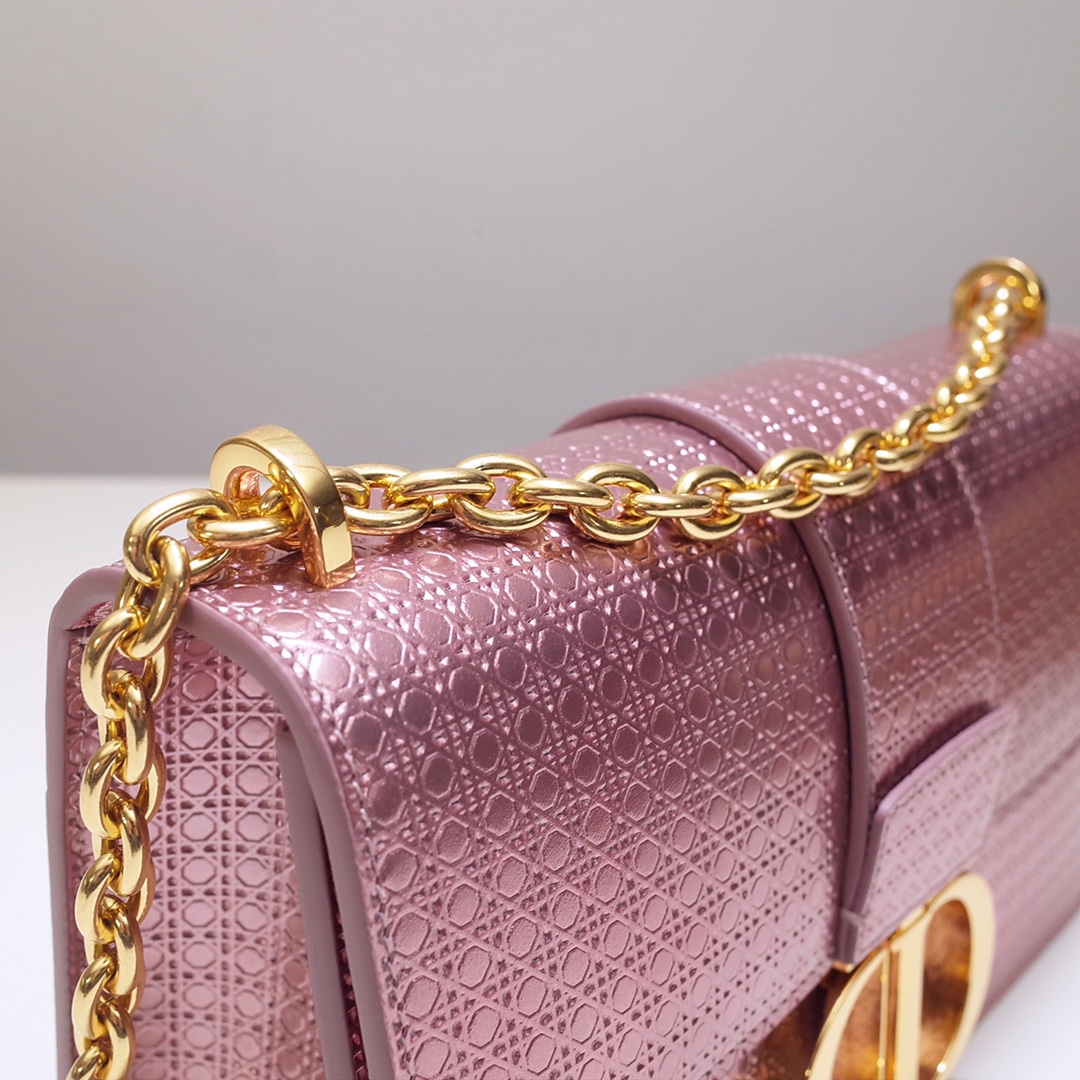 30 Montaigne Chain Bag Pink Purple Calfskin